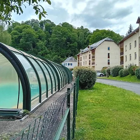 39 M2 2 A 4 Personnes Apartment